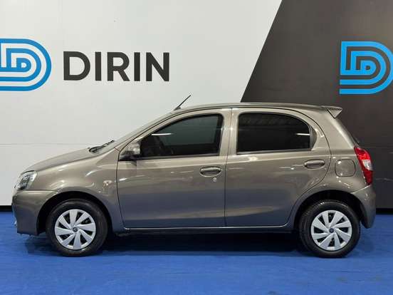 TOYOTA-ETIOS-1.3 X 16V FLEX 4P MANUAL TOYOTA-ETIOS-2017