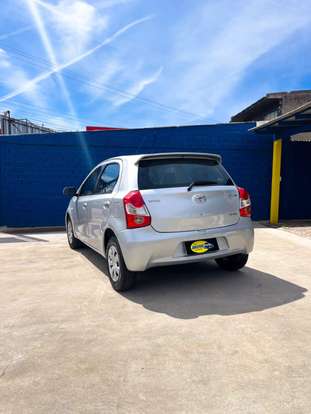 TOYOTA-ETIOS-2013