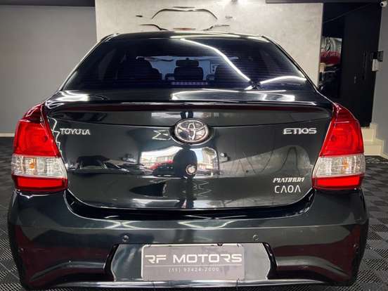 TOYOTA-ETIOS-1.5 PLATINUM SEDAN 16V FLEX 4P AUTOMÁTICO TOYOTA-ETIOS-2016