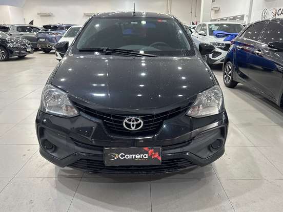 TOYOTA-ETIOS-2018
