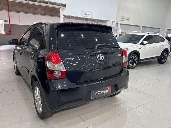 TOYOTA-ETIOS-1.5 X PLUS 16V FLEX 4P AUTOMÁTICO TOYOTA-ETIOS-2018