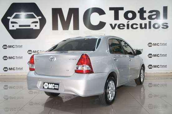 TOYOTA-ETIOS-2019