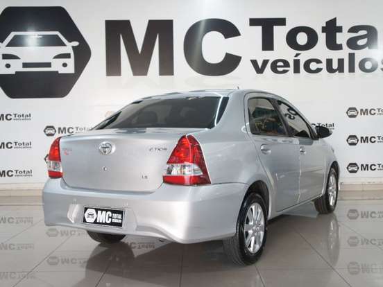 TOYOTA-ETIOS-1.5 X PLUS SEDAN 16V FLEX 4P AUTOMÁTICO TOYOTA-ETIOS-2019
