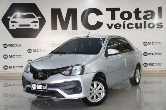 TOYOTA-ETIOS-2019