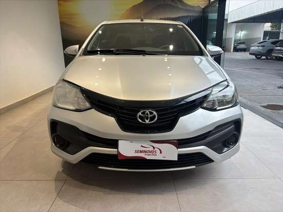 TOYOTA-ETIOS-1.5 X PLUS SEDAN 16V FLEX 4P AUTOMÁTICO TOYOTA-ETIOS-2019