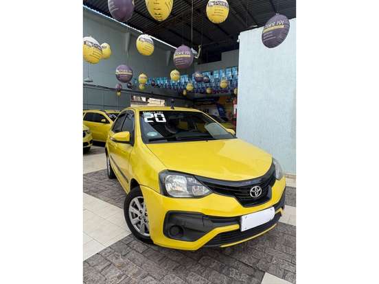 TOYOTA-ETIOS-1.5 X PLUS SEDAN 16V FLEX 4P AUTOMÁTICO TOYOTA-ETIOS-2019