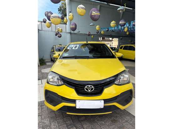 TOYOTA-ETIOS-2019