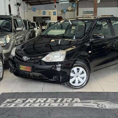 TOYOTA-ETIOS-2014