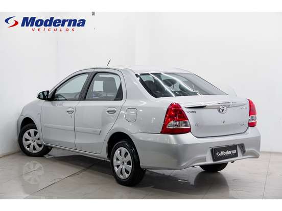TOYOTA-ETIOS-1.5 XS SEDAN 16V FLEX 4P MANUAL TOYOTA-ETIOS-2018