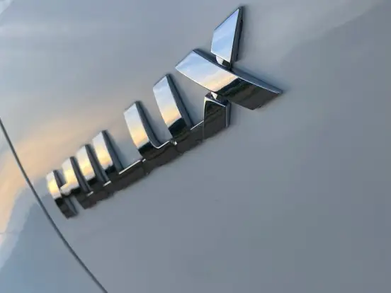 TOYOTA-HILUX-2.7 SRV 4X4 CD 16V FLEX 4P AUTOMÁTICO TOYOTA-HILUX-2016