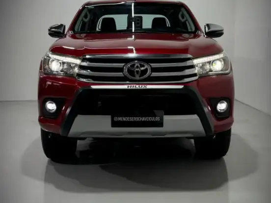 TOYOTA-HILUX-2.8 SRX 4X4 CD 16V DIESEL 4P AUTOMÁTICO TOYOTA-HILUX-2017