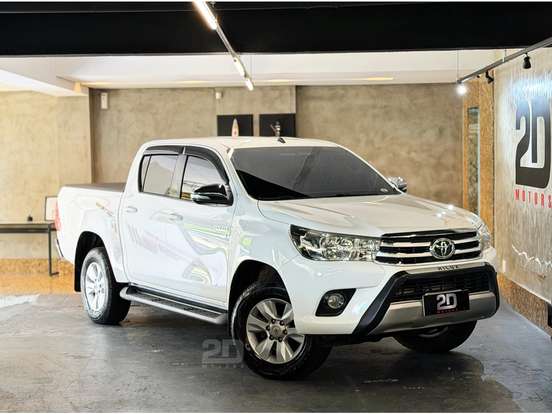 TOYOTA-HILUX-2016
