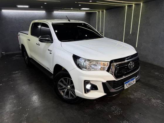 TOYOTA HILUX 2.7 SRV 4X4 CD 16V FLEX 4P AUTOMÁTICO