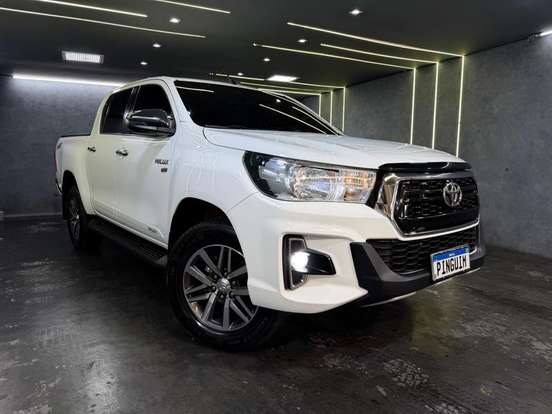 TOYOTA-HILUX-2.7 SRV 4X4 CD 16V FLEX 4P AUTOMÁTICO TOYOTA-HILUX-2019