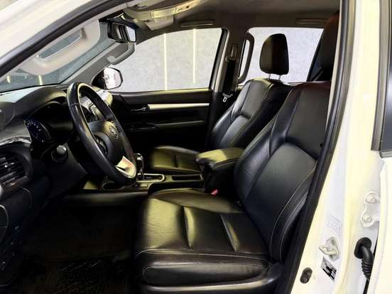 TOYOTA-HILUX-2.7 SRV 4X4 CD 16V FLEX 4P AUTOMÁTICO TOYOTA-HILUX-2019