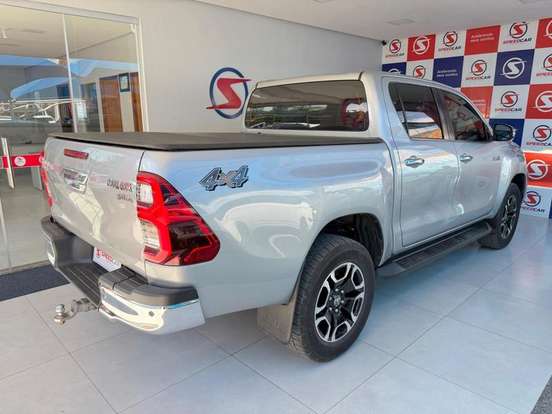 TOYOTA-HILUX-2.7 VVT-i FLEX CD SR 4X2 AUTOMÁTICO TOYOTA-HILUX-2021