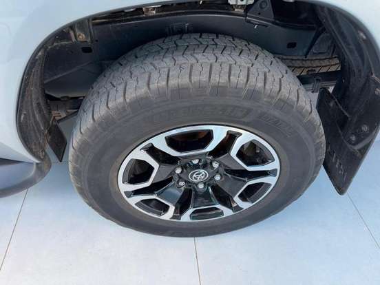 TOYOTA-HILUX-2.7 VVT-i FLEX CD SR 4X2 AUTOMÁTICO TOYOTA-HILUX-2021