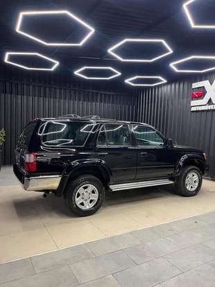 TOYOTA-HILUX-2000