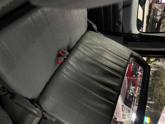 TOYOTA-HILUX-2000