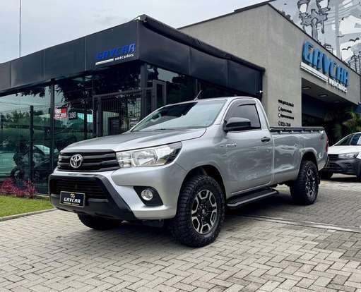 TOYOTA-HILUX-2.8 4X4 CS 16V TURBO DIESEL 2P MANUAL TOYOTA-HILUX-2017