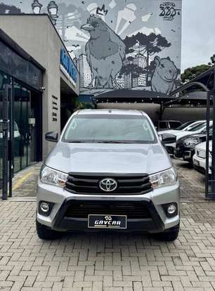 TOYOTA-HILUX-2017