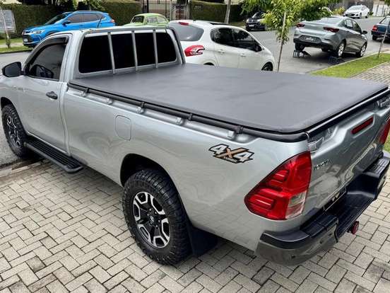 TOYOTA-HILUX-2.8 4X4 CS 16V TURBO DIESEL 2P MANUAL TOYOTA-HILUX-2017