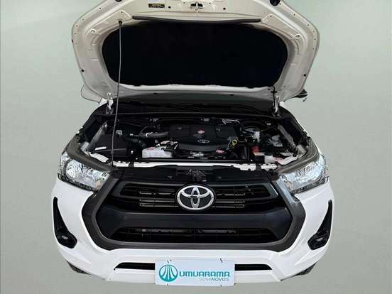 TOYOTA-HILUX-2.8 D-4D TURBO DIESEL CD SR 4X4 AUTOMÁTICO TOYOTA-HILUX-2024
