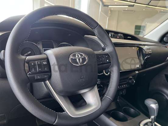 TOYOTA-HILUX-2.8 D-4D TURBO DIESEL CD SRV 4X4 AUTOMÁTICO TOYOTA-HILUX-2026
