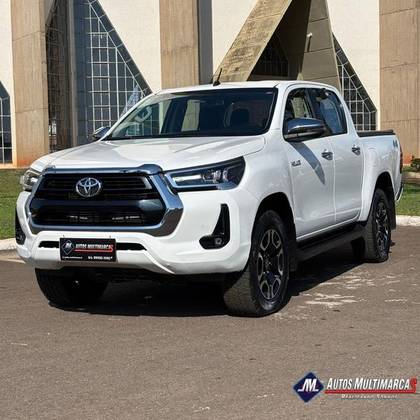 TOYOTA HILUX 2.8 D-4D TURBO DIESEL CD SRV 4X4 AUTOMÁTICO