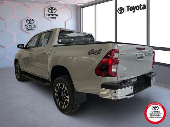 TOYOTA-HILUX-2.8 D-4D TURBO DIESEL CD SRX 4X4 AUTOMÁTICO TOYOTA-HILUX-2026