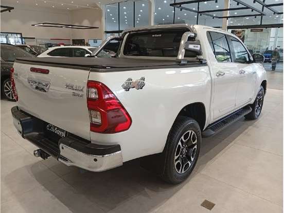 TOYOTA-HILUX-2020