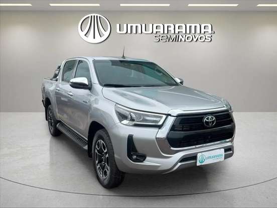 TOYOTA-HILUX-2021
