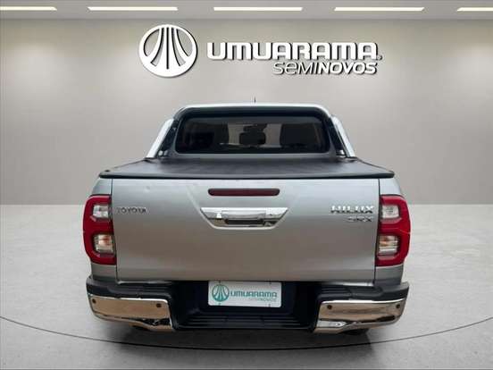 TOYOTA-HILUX-2.8 D-4D TURBO DIESEL CD SRX 4X4 AUTOMÁTICO TOYOTA-HILUX-2021