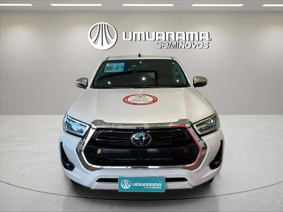 TOYOTA-HILUX-2.8 D-4D TURBO DIESEL CD SRX 4X4 AUTOMÁTICO TOYOTA-HILUX-2023