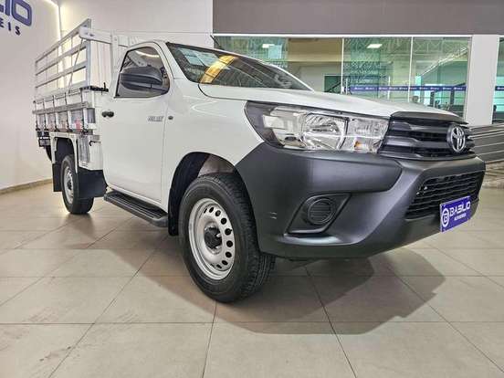 TOYOTA-HILUX-2026