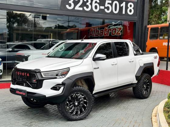 TOYOTA HILUX 2.8 SRV 4X4 CD 16V DIESEL 4P AUTOMÁTICO