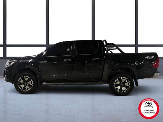 TOYOTA-HILUX-2019