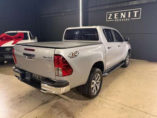 TOYOTA-HILUX-2.8 SRV 4X4 CD 16V DIESEL 4P AUTOMÁTICO TOYOTA-HILUX-2020