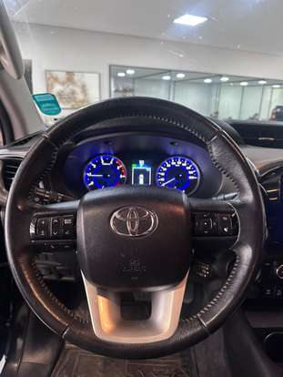 TOYOTA-HILUX-2.8 SRX 4X4 CD 16V DIESEL 4P AUTOMÁTICO TOYOTA-HILUX-2017