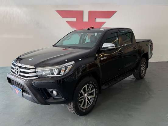 TOYOTA-HILUX-2.8 SRX 4X4 CD 16V DIESEL 4P AUTOMÁTICO TOYOTA-HILUX-2017