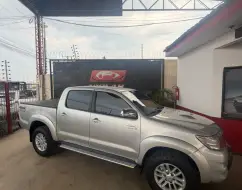 TOYOTA HILUX 3.0 SRV TOP 4X4 CD 16V TURBO INTERCOOLER DIESEL 4P AUTOMÁTICO TOYOTA HILUX 3.0 SRV TOP 4X4 CD 16V TURBO INTERCOOLER DIESEL 4P AUTOMÁTICO