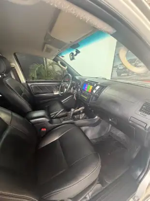 TOYOTA-HILUX-2014