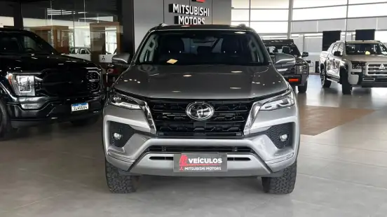 TOYOTA-HILUX SW4-2021
