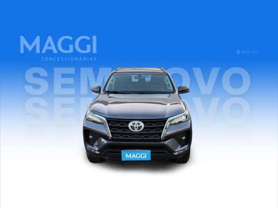 TOYOTA-HILUX SW4-2021