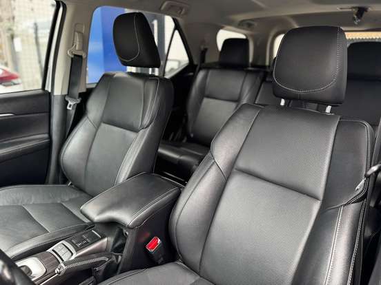 TOYOTA-HILUX SW4-2020