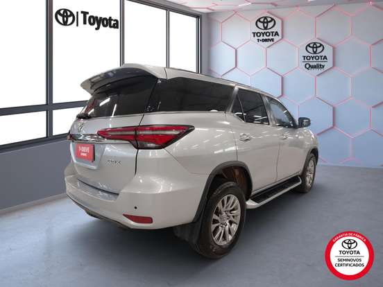 TOYOTA-HILUX SW4-2021