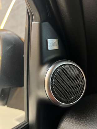 TOYOTA-HILUX SW4-2022