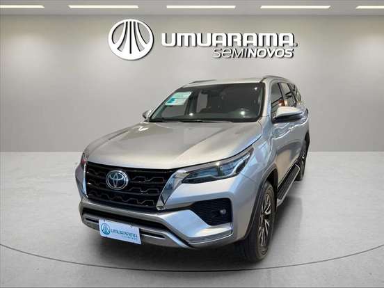 TOYOTA-HILUX SW4-2.8 D-4D TURBO DIESEL SRX 4X4 AUTOMÁTICO TOYOTA-HILUX SW4-2021
