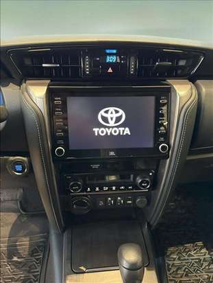 TOYOTA-HILUX SW4-2021