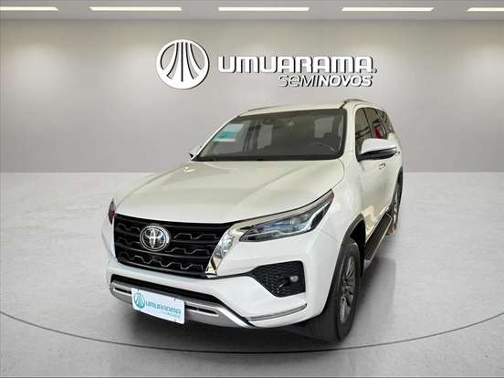 TOYOTA-HILUX SW4-2.8 D-4D TURBO DIESEL SRX 7L 4X4 AUTOMÁTICO TOYOTA-HILUX SW4-2022